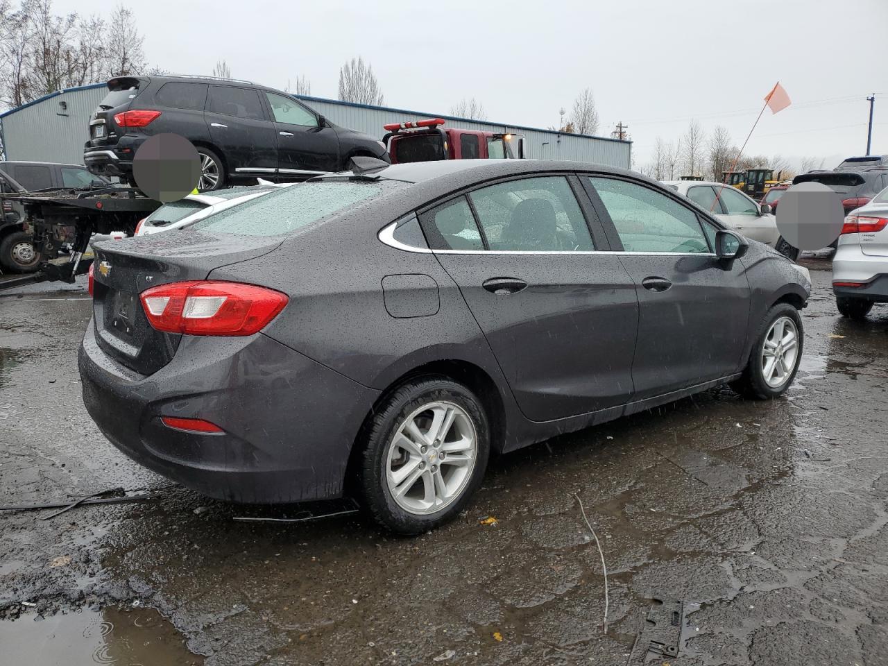 Image 3 of 2017 CHEVROLET CRUZE LT 2017 with VIN 1G1BE5SM8H7200952