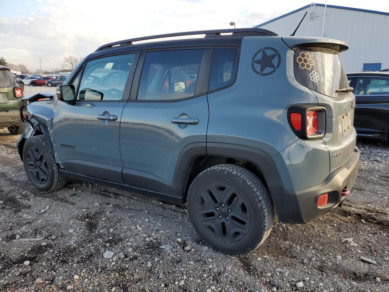 Изображение 2 2017 JEEP RENEGADE TRAILHAWK 2017 с VIN ZACCJBCB4HPE77975