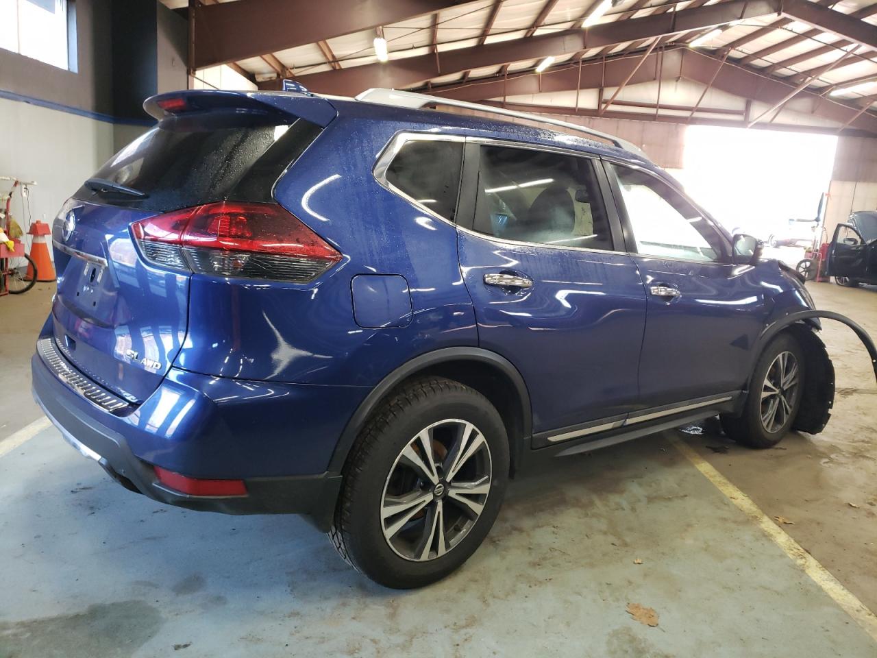 Изображение 3 2018 NISSAN ROGUE S 2018 с VIN 5N1AT2MV6JC838462