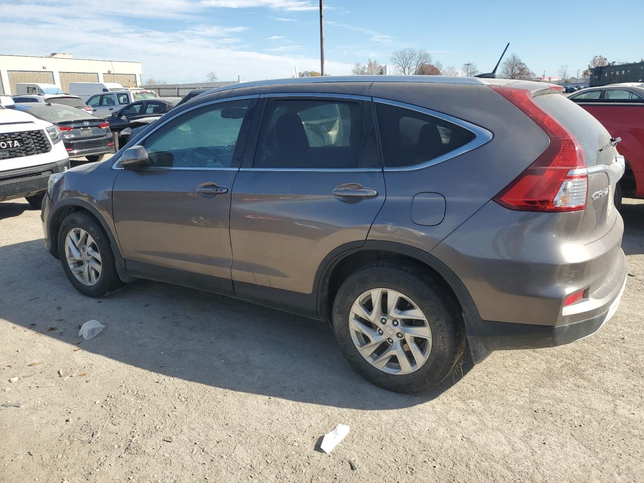 Image 2 of 2016 HONDA CR-V EXL 2016 with VIN 5J6RM4H73GL131267