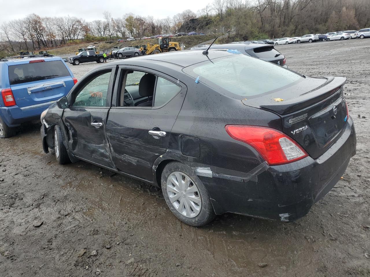 Изображение 2 2015 NISSAN VERSA S 2015 с VIN 3N1CN7AP5FL830815