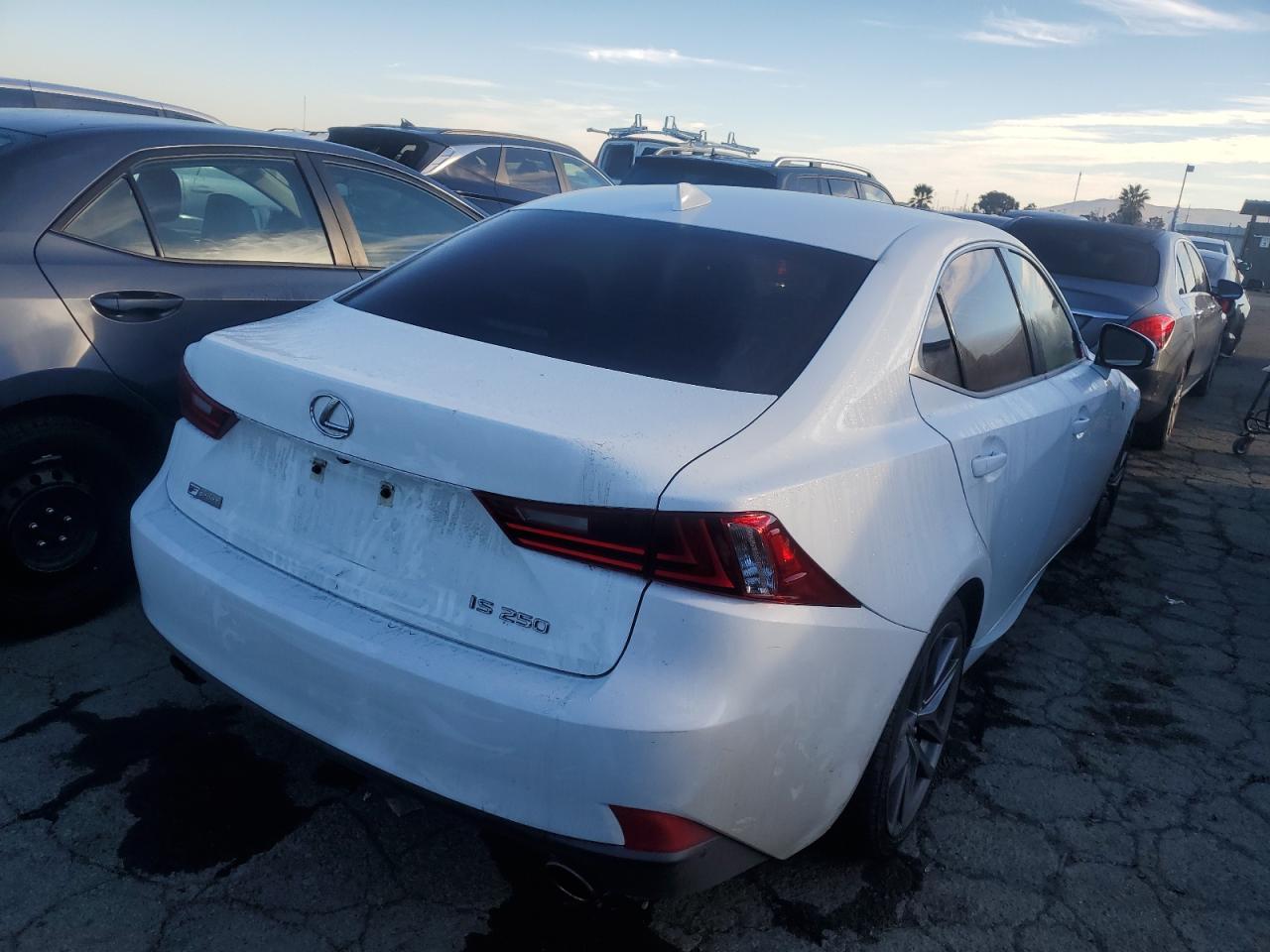Изображение 3 2015 LEXUS IS 250 2015 с VIN JTHBF1D23F5047431