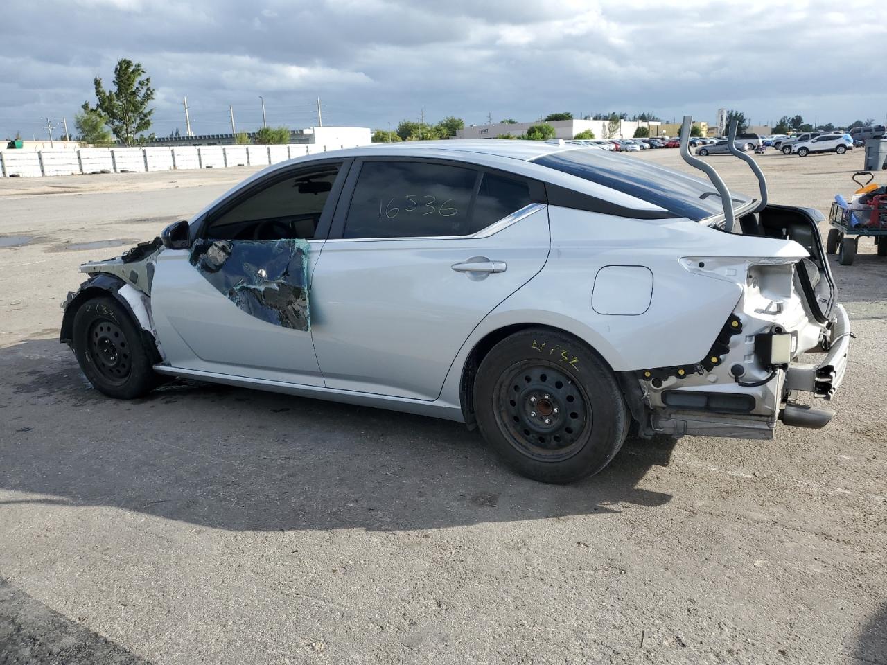 Obraz 2 z 2022 NISSAN ALTIMA SR 2022 z VIN 1N4BL4CV7NN355942
