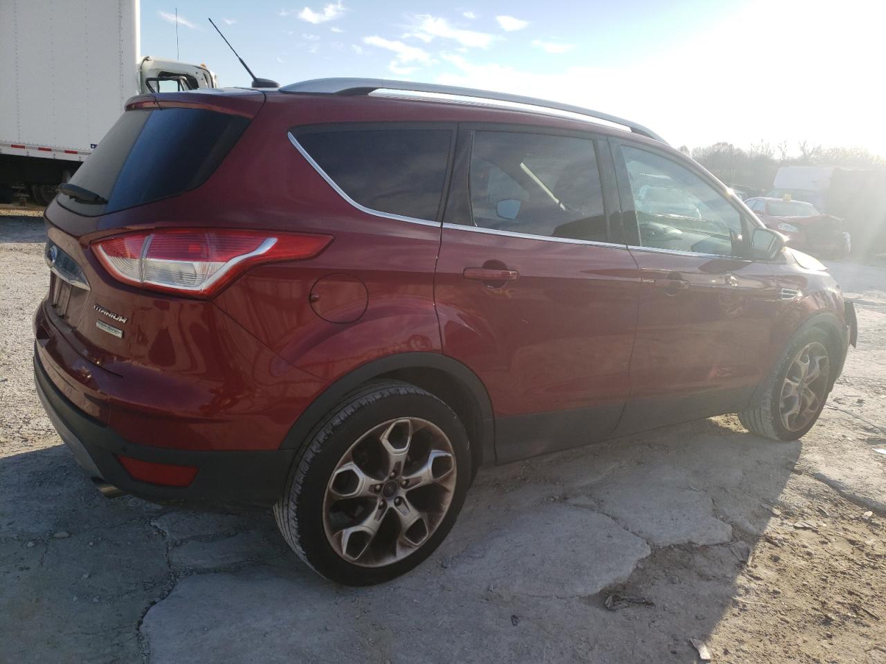 Image 3 of 2014 FORD ESCAPE TITANIUM 2014 with VIN 1FMCU0JX7EUB95779