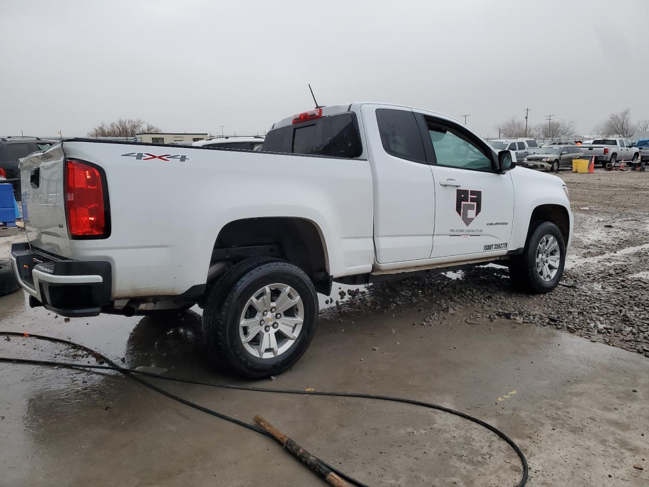 Image 3 of 2021 CHEVROLET COLORADO LT 2021 with VIN 1GCHTCEN3M1297345