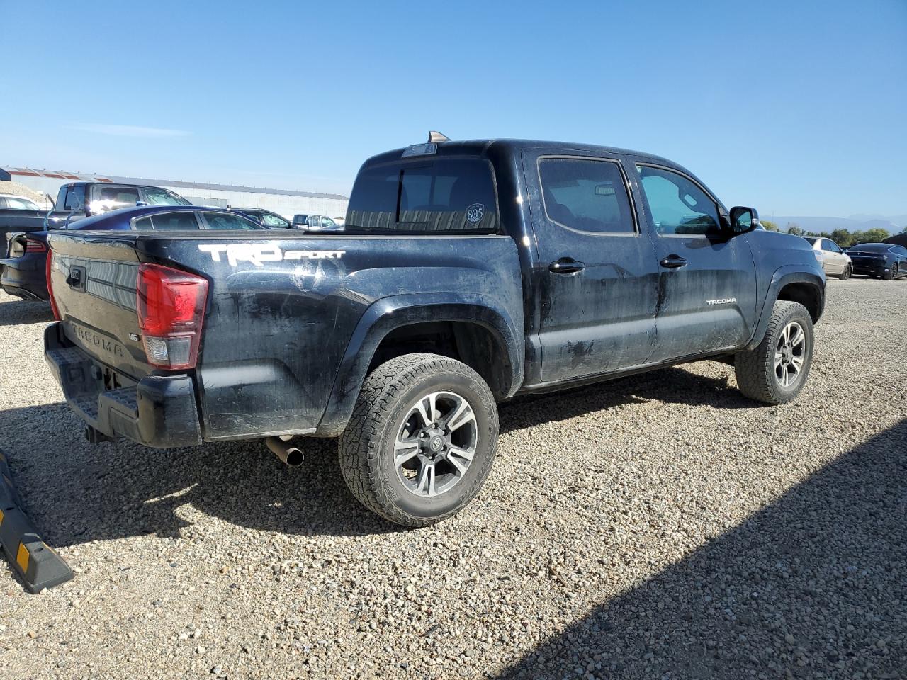 Image 3 of 2018 TOYOTA TACOMA DOUBLE CAB 2018 with VIN 3TMAZ5CNXJM067105