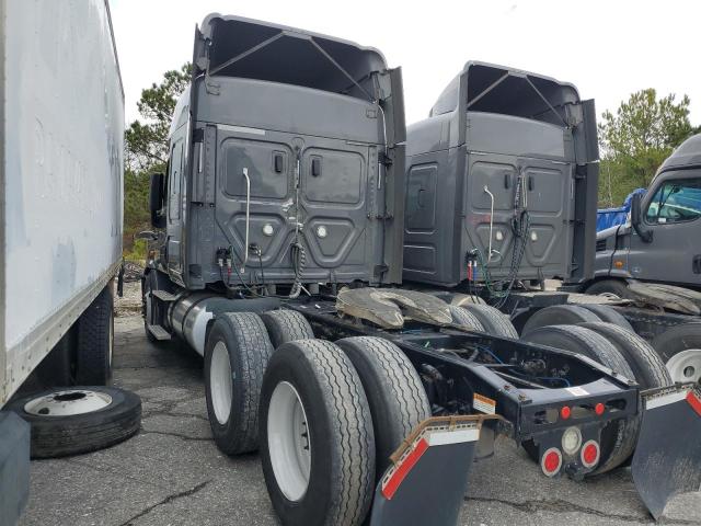 Image 3 of 2018 FREIGHTLINER CASCADIA 113  2018 with VIN 3AKJGHDV6JSJV6366