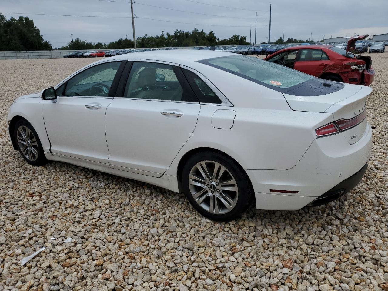 Obraz 2 z 2013 LINCOLN MKZ  2013 z VIN 3LN6L2G90DR822431