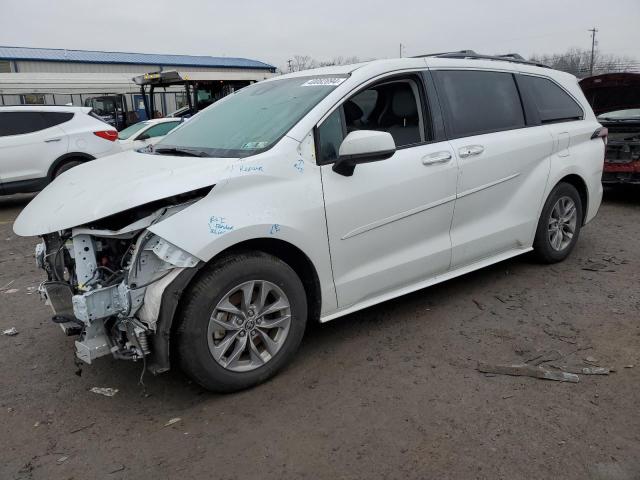 Obraz 1 z 2022 TOYOTA SIENNA XLE 2022 z VIN 5TDYSKFCXNS064884