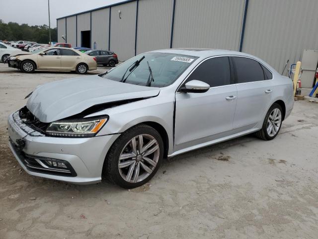 Image 1 of 2017 VOLKSWAGEN PASSAT SE 2017 with VIN 1VWGT7A31HC072131