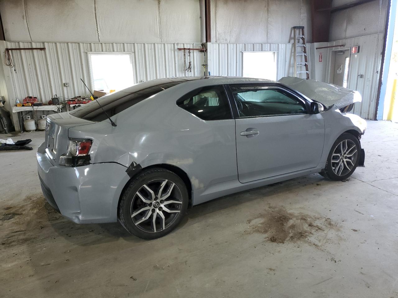 Изображение 3 2014 TOYOTA SCION TC  2014 с VIN JTKJF5C77E3077004