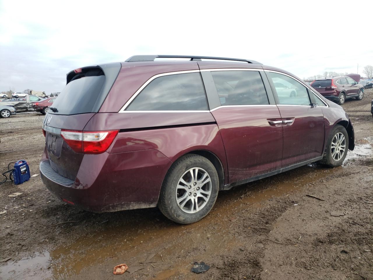 Image 3 of 2013 HONDA ODYSSEY EX 2013 with VIN 5FNRL5H44DB061586