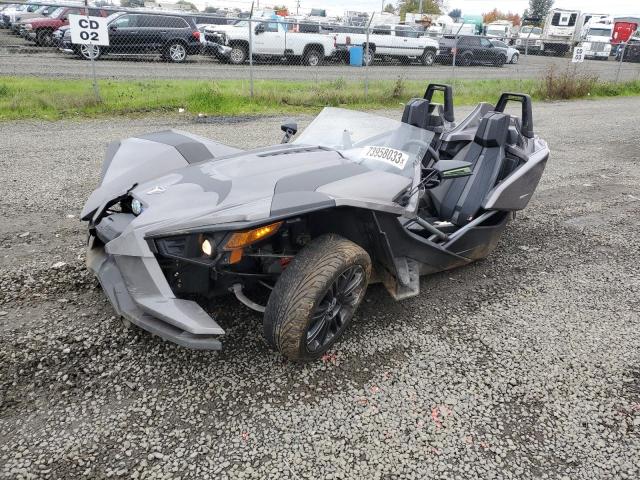 Obraz 2 z 2015 POLARIS SLINGSHOT  2015 z VIN 57XAASFAXF5106293