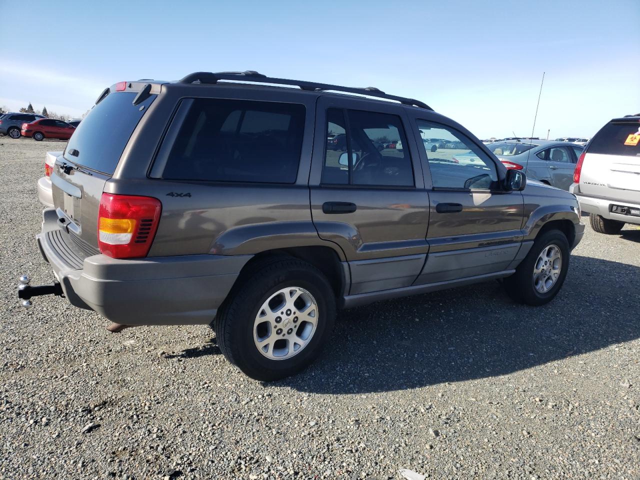 Obraz 3 z 1999 JEEP GRAND CHEROKEE LAREDO 1999 z VIN 1J4GW58SXXC656032