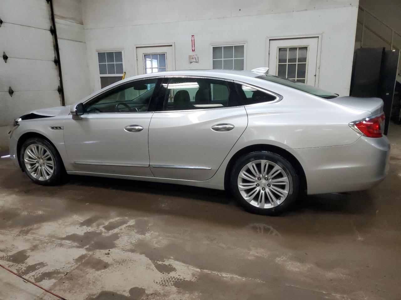 Image 2 of 2018 BUICK LACROSSE PREMIUM 2018 with VIN 1G4ZR5SZ9JU129236