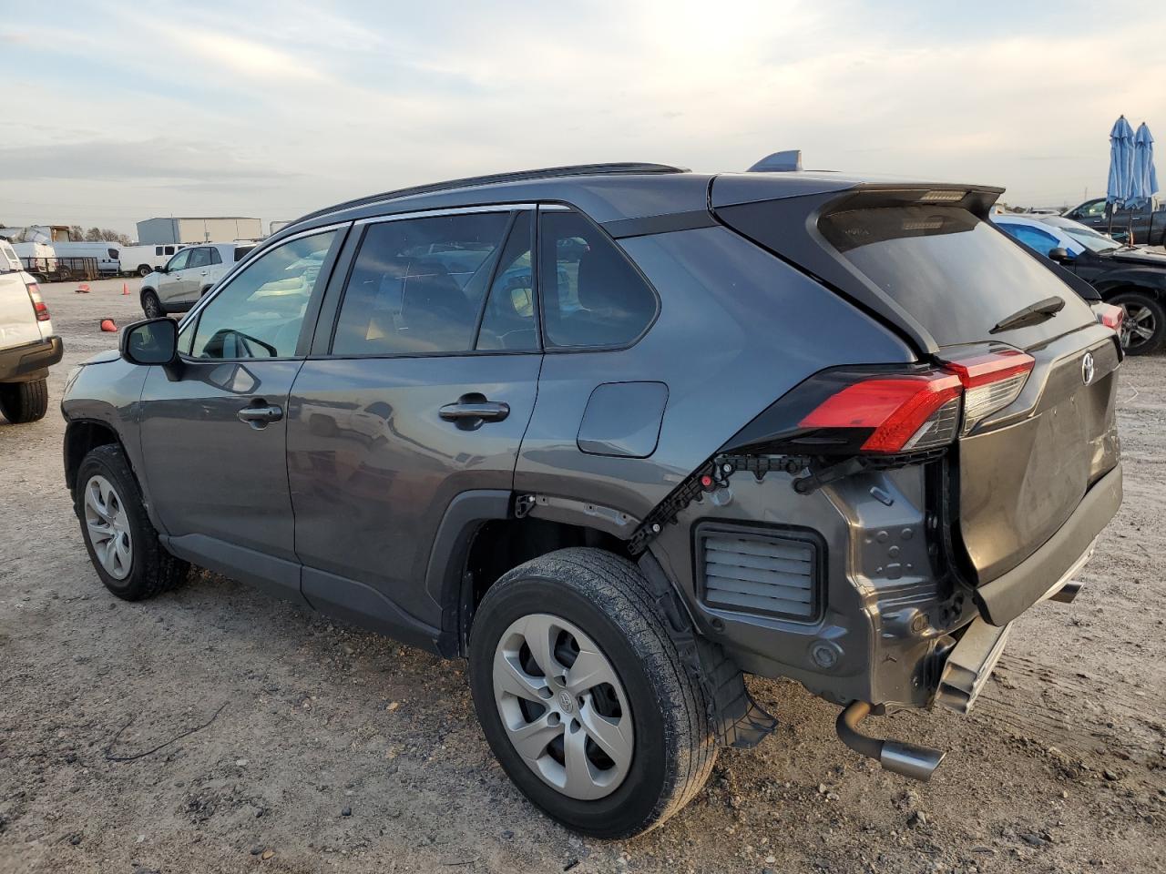 Image 2 of 2021 TOYOTA RAV4 LE 2021 with VIN 2T3H1RFV5MW155166