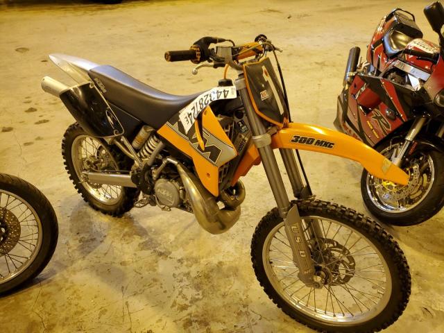 Изображение 1 2000 KTM 300 MXC 2000 с VIN VBKMXK239YM414347