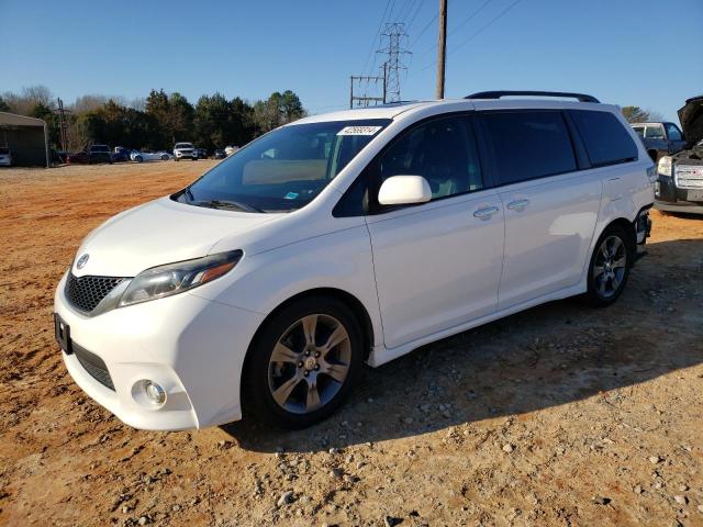 Image 1 of 2016 TOYOTA SIENNA SE 2016 with VIN 5TDXK3DC7GS748198