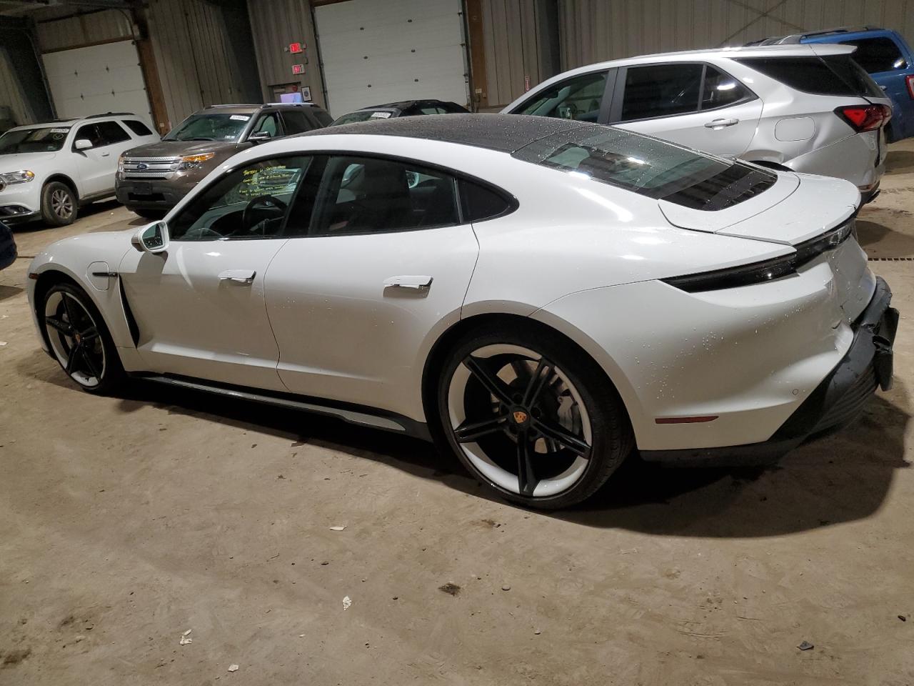 Obraz 2 z 2021 PORSCHE TAYCAN 4S 2021 z VIN WP0AB2Y15MSA42667