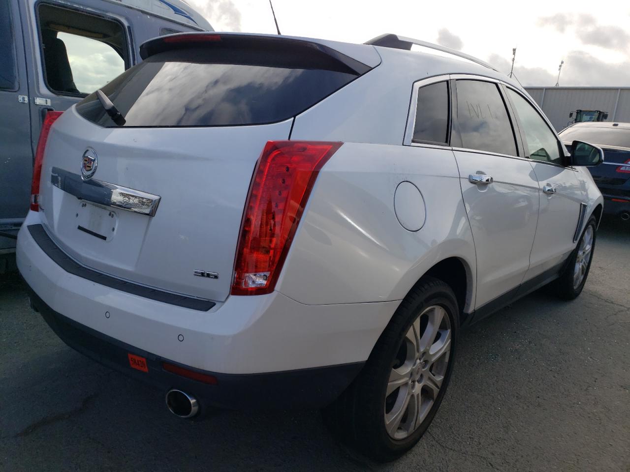 Изображение 3 2015 CADILLAC SRX PREMIUM COLLECTION 2015 с VIN 3GYFNDE30FS554351