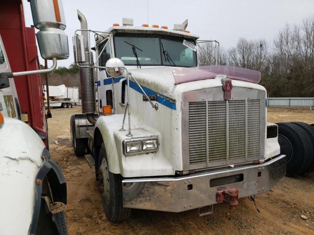Image 1 of 2005 KENWORTH CONSTRUCTION T800 2005 with VIN 1XKDDU9X45J071298