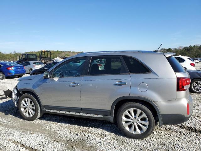 Image 2 of 2015 KIA SORENTO EX 2015 with VIN 5XYKU4A75FG653734