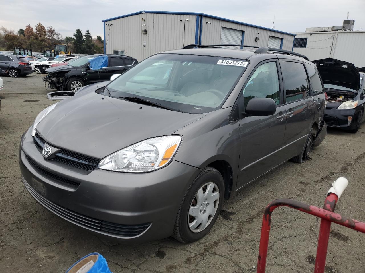 Image 1 of 2004 TOYOTA SIENNA CE 2004 with VIN 5TDZA23CX4S042961
