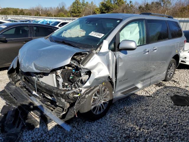 Obraz 1 z 2020 TOYOTA SIENNA XLE 2020 z VIN 5TDYZ3DC0LS083848