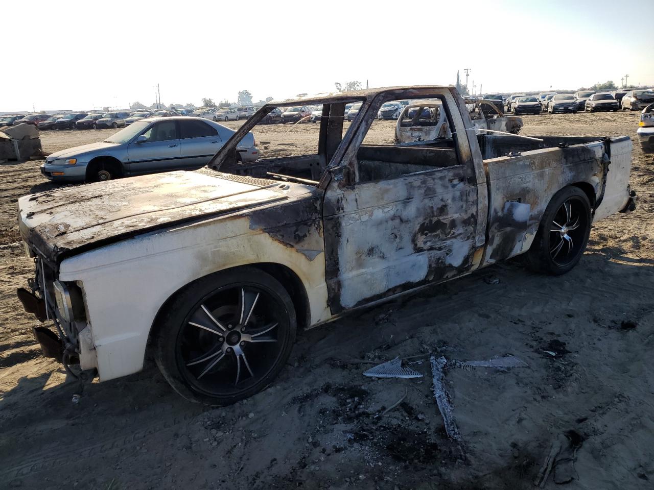 Image 1 of 1991 CHEVROLET S TRUCK S10 1991 with VIN 1GCCS14E7M8146213