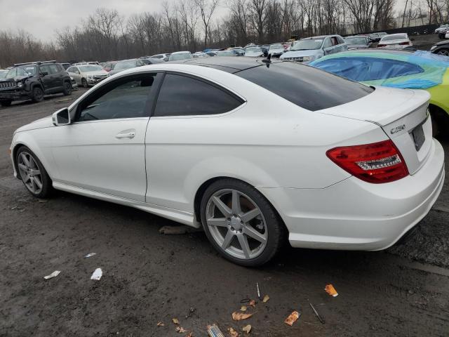 Image 2 of 2014 MERCEDES-BENZ C 250 2014 with VIN WDDGJ4HB2EG192082