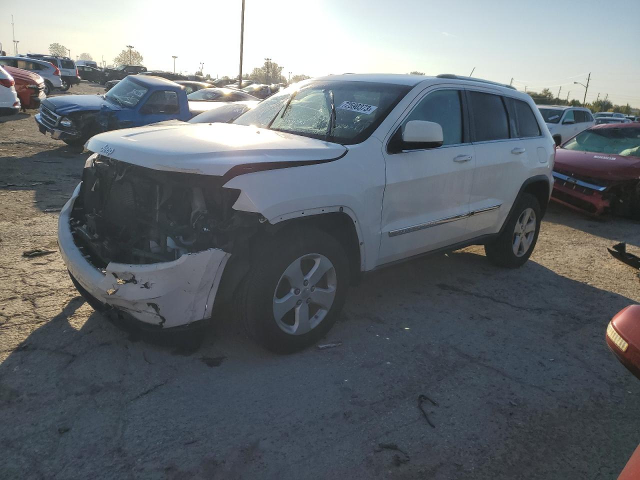 Изображение 1 2011 JEEP GRAND CHEROKEE LAREDO 2011 с VIN 1J4RR4GG7BC718552