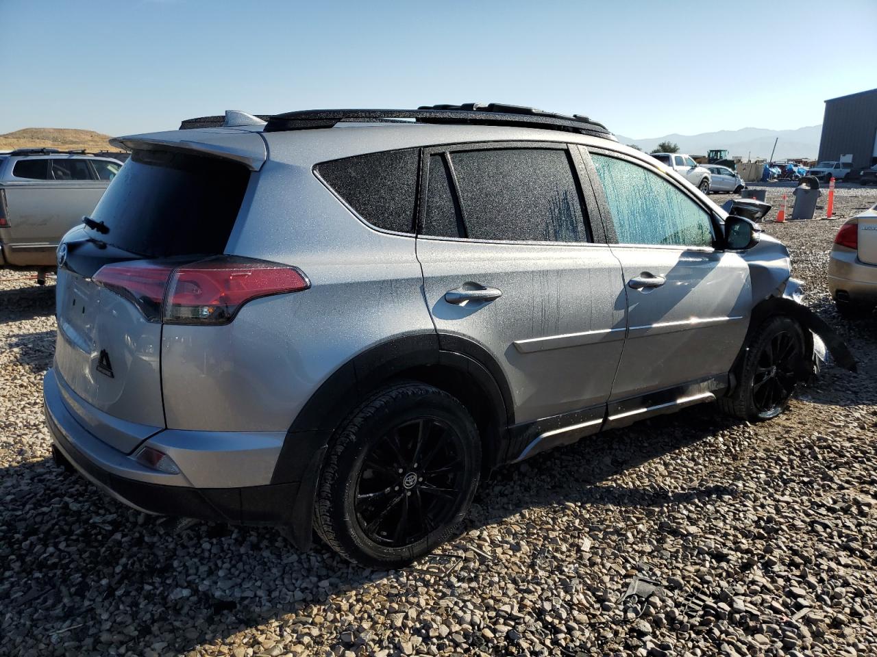 Image 3 of 2018 TOYOTA RAV4 ADVENTURE 2018 with VIN 2T3RFREV5JW755088