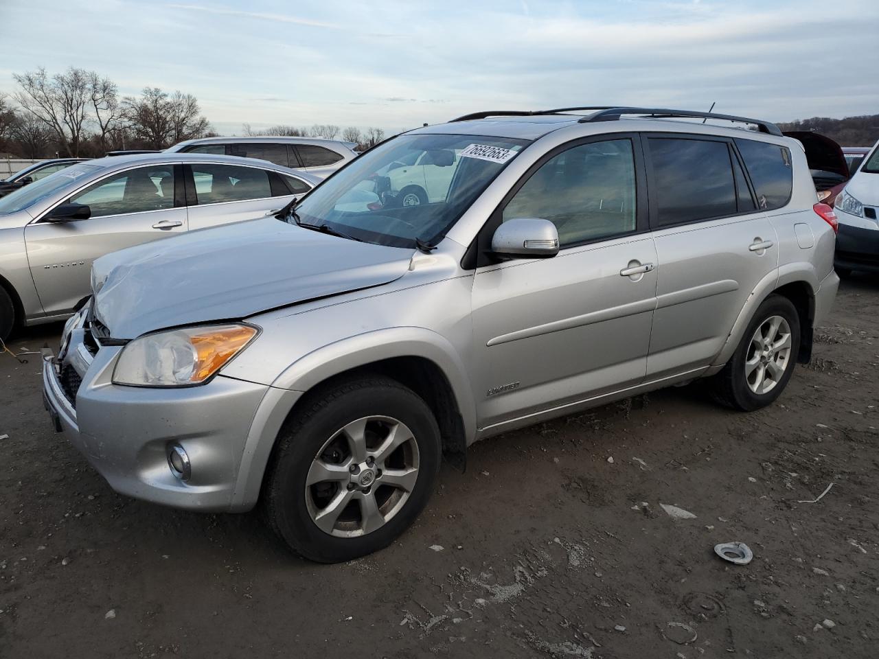 Image 1 of 2012 TOYOTA RAV4 LIMITED 2012 with VIN 2T3DK4DV8CW072346