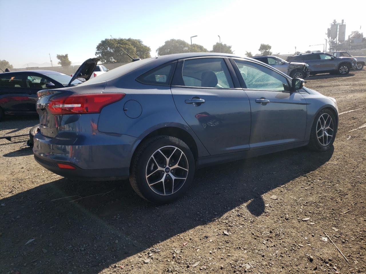 Image 3 of 2018 FORD FOCUS SEL 2018 with VIN 1FADP3H29JL244711