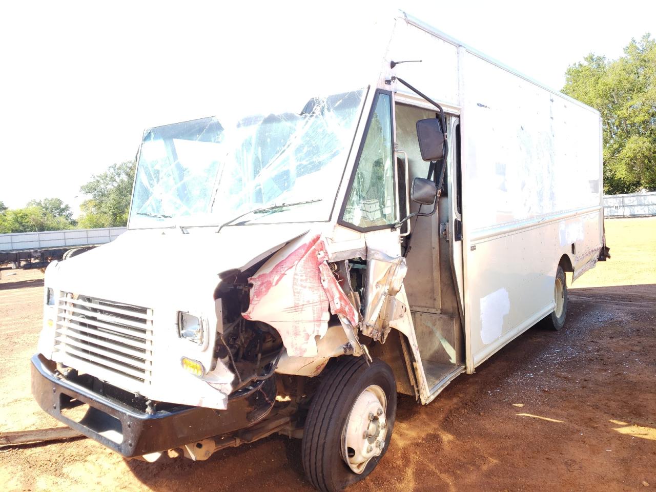 2020 FREIGHTLINER CHASSIS M LINE WALK-IN VAN 2020 image