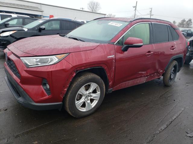 Image 1 of 2019 TOYOTA RAV4 XLE 2019 with VIN JTMRWRFV2KD028228