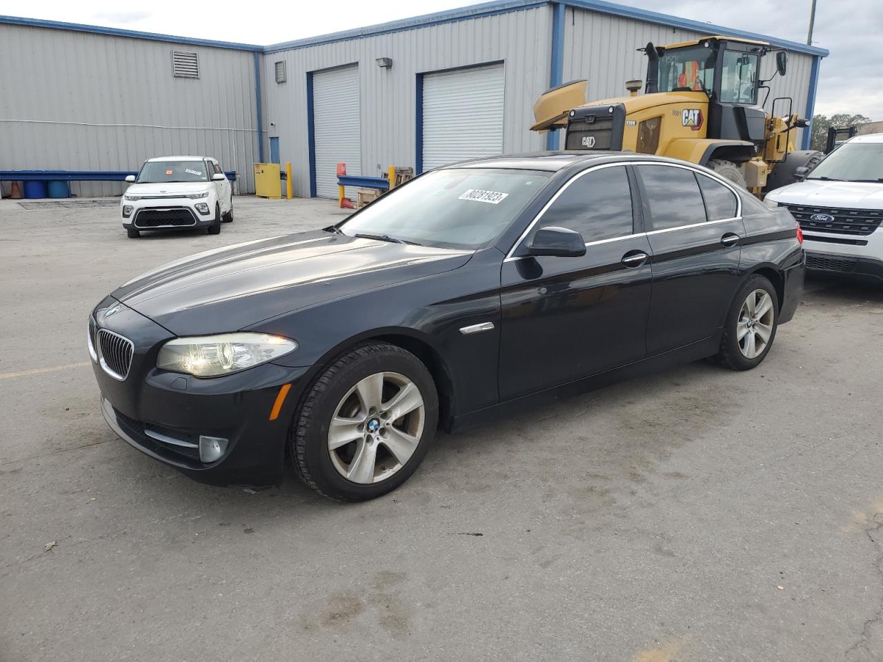 Image 1 of 2012 BMW 528 I 2012 with VIN WBAXG5C55CDX06373