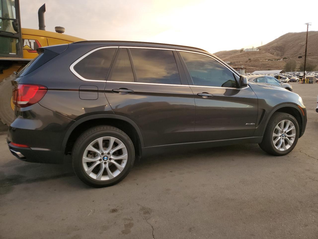 Obraz 3 z 2016 BMW X5 XDR40E 2016 z VIN 5UXKT0C55G0S78683