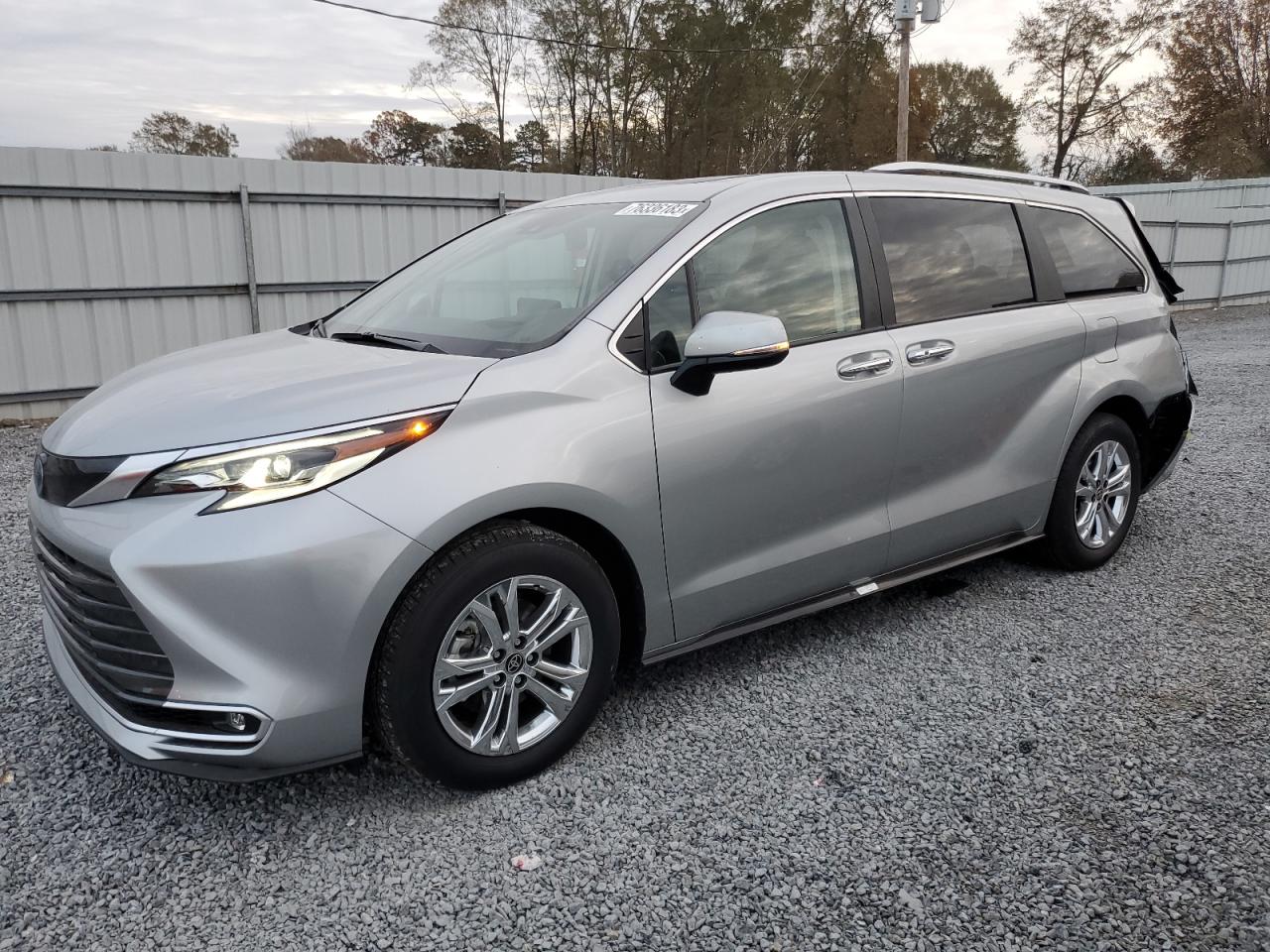 2023 TOYOTA SIENNA LIMITED 2023 image