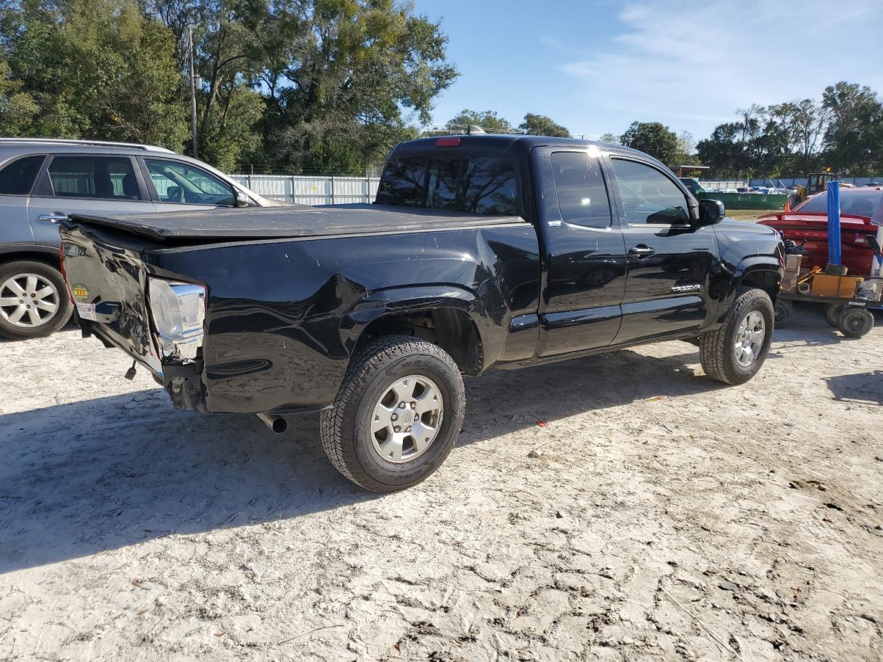 Obraz 3 z 2016 TOYOTA TACOMA ACCESS CAB 2016 z VIN 5TFRZ5CN6GX009563