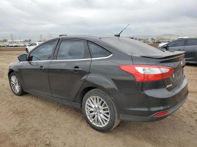 Obraz 2 z 2013 FORD FOCUS TITANIUM 2013 z VIN 1FADP3J23DL220645