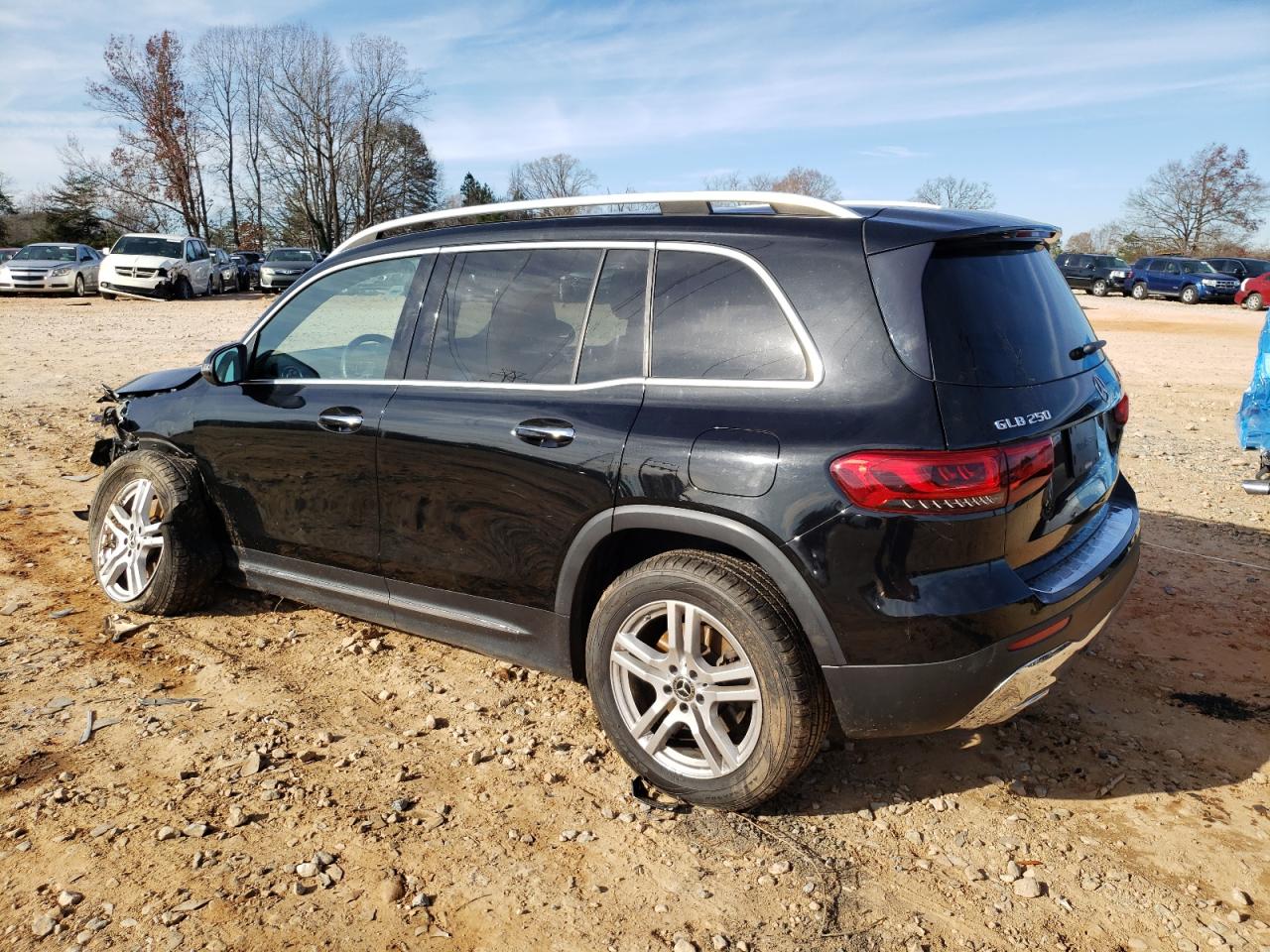 Изображение 2 2020 MERCEDES-BENZ GLB 250 4MATIC 2020 с VIN WDC4M4HBXLW003213