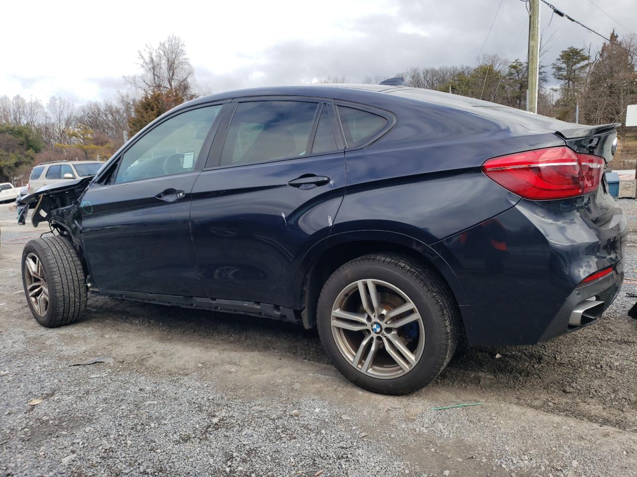 Obraz 2 z 2016 BMW X6 SDRIVE35I 2016 z VIN 5UXKU0C50G0F92306