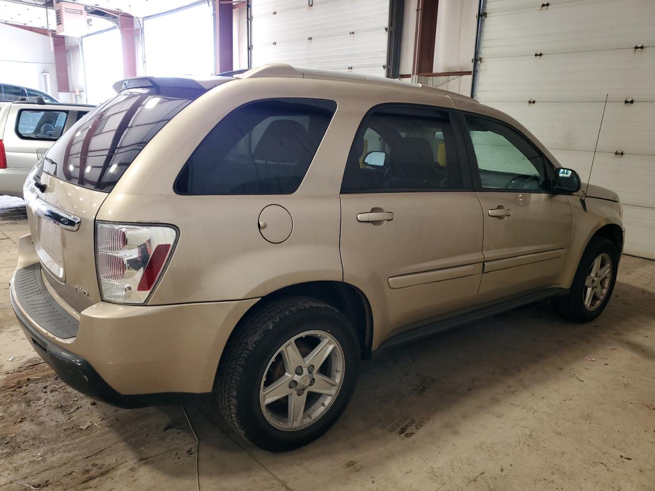Image 3 of 2005 CHEVROLET EQUINOX LT 2005 with VIN 2CNDL73F356126736