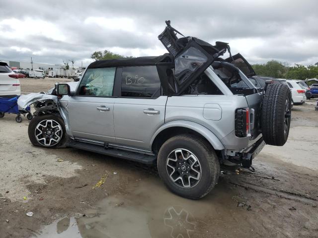 Image 2 of 2023 FORD BRONCO BASE 2023 with VIN 1FMEE5BP6PLA88510