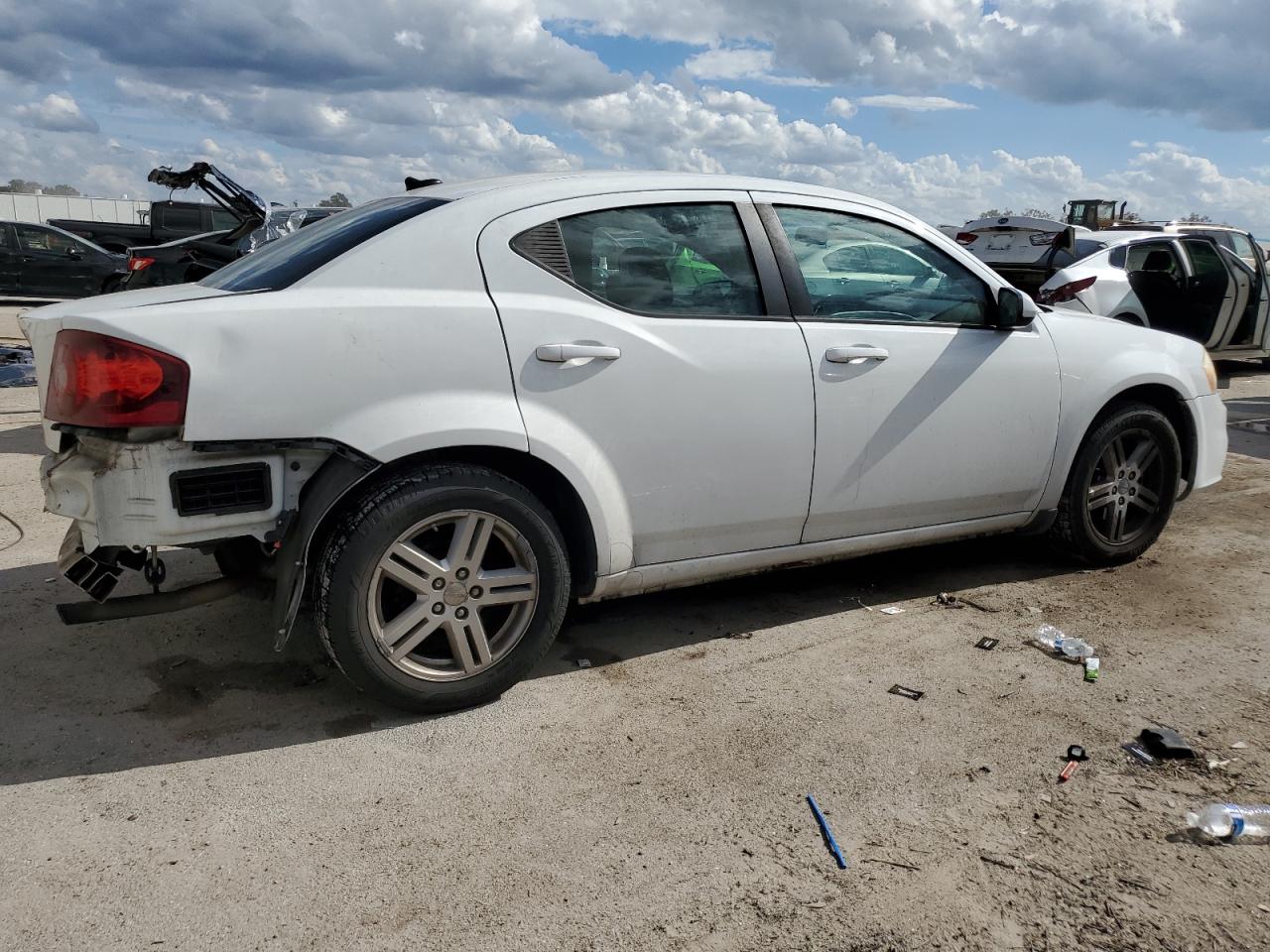 Obraz 3 z 2013 DODGE AVENGER SXT 2013 z VIN 1C3CDZCB1DN661259
