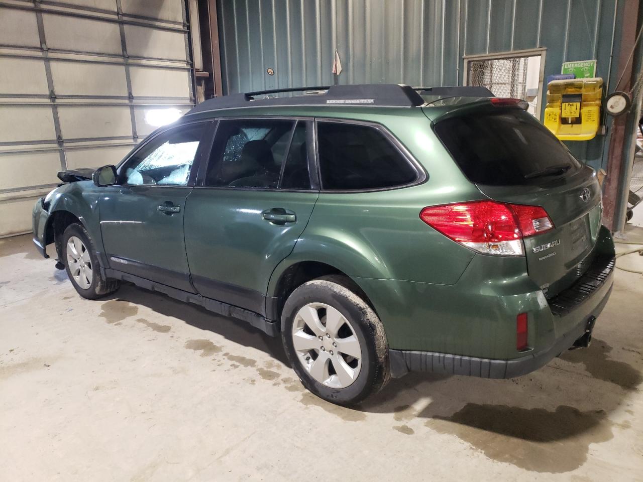 Изображение 2 2012 SUBARU OUTBACK 2.5I PREMIUM 2012 с VIN 4S4BRBCC3C3250377