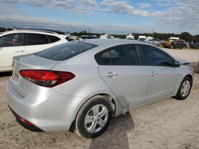 Image 3 of 2017 KIA FORTE LX 2017 with VIN 3KPFL4A73HE076397