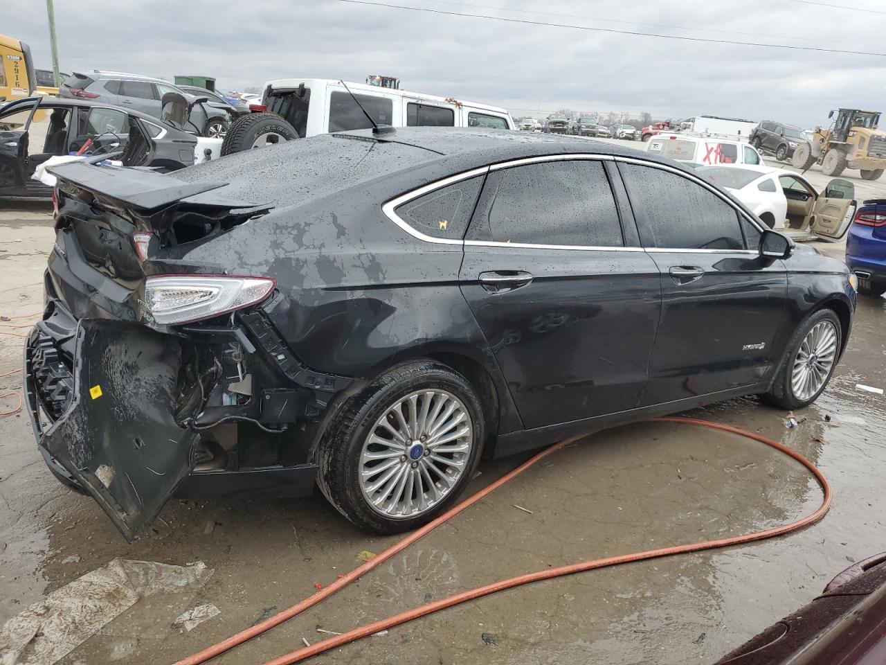 Image 3 of 2014 FORD FUSION TITANIUM HEV 2014 with VIN 3FA6P0RU5ER239634