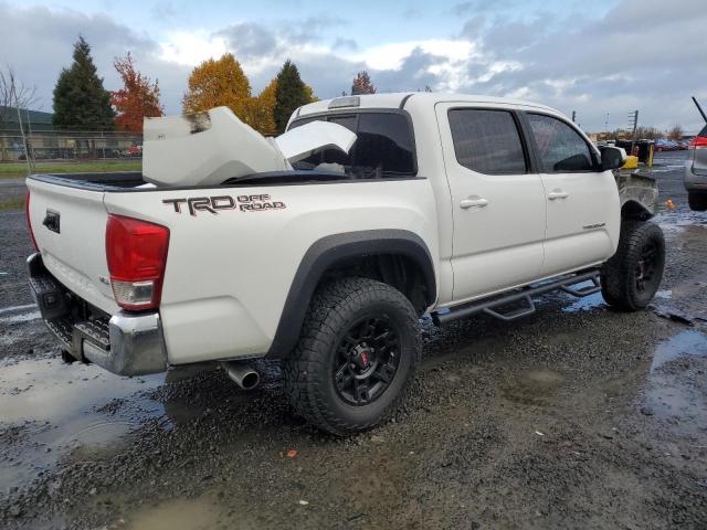 Image 3 of 2016 TOYOTA TACOMA DOUBLE CAB 2016 with VIN 3TMAZ5CN9GM009012